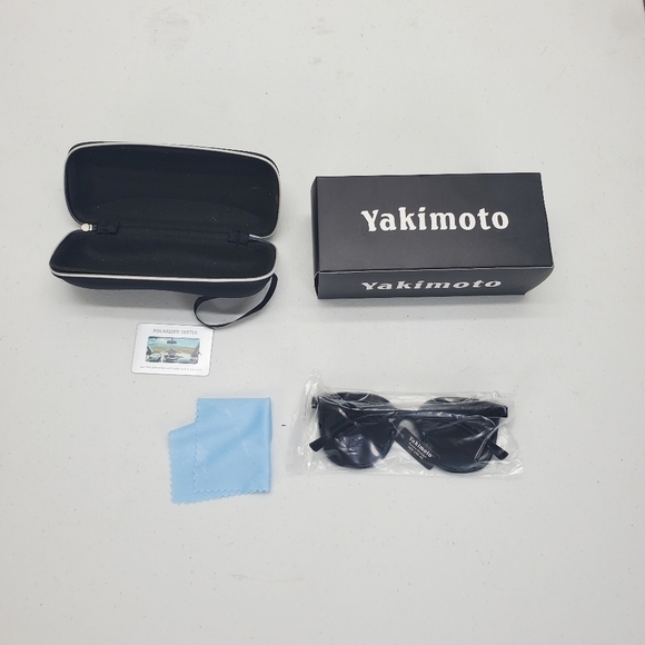 Yakimoto Trendy Polarized UV Blocking Sunglasses NWT - Picture 7 of 8
